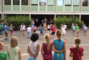 Grundschule und Jugendzentrum werden gebaut