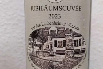 Jubiläumscuvée 2023 der Laubenheimer Winzer