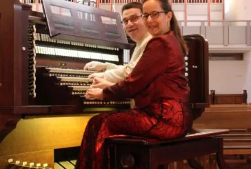 Tipp für Orgelfans: Orgel-Feuerwerk mit 4 Händen und 4 Füßen in Ev. Emmausgemeinde Münchfeld